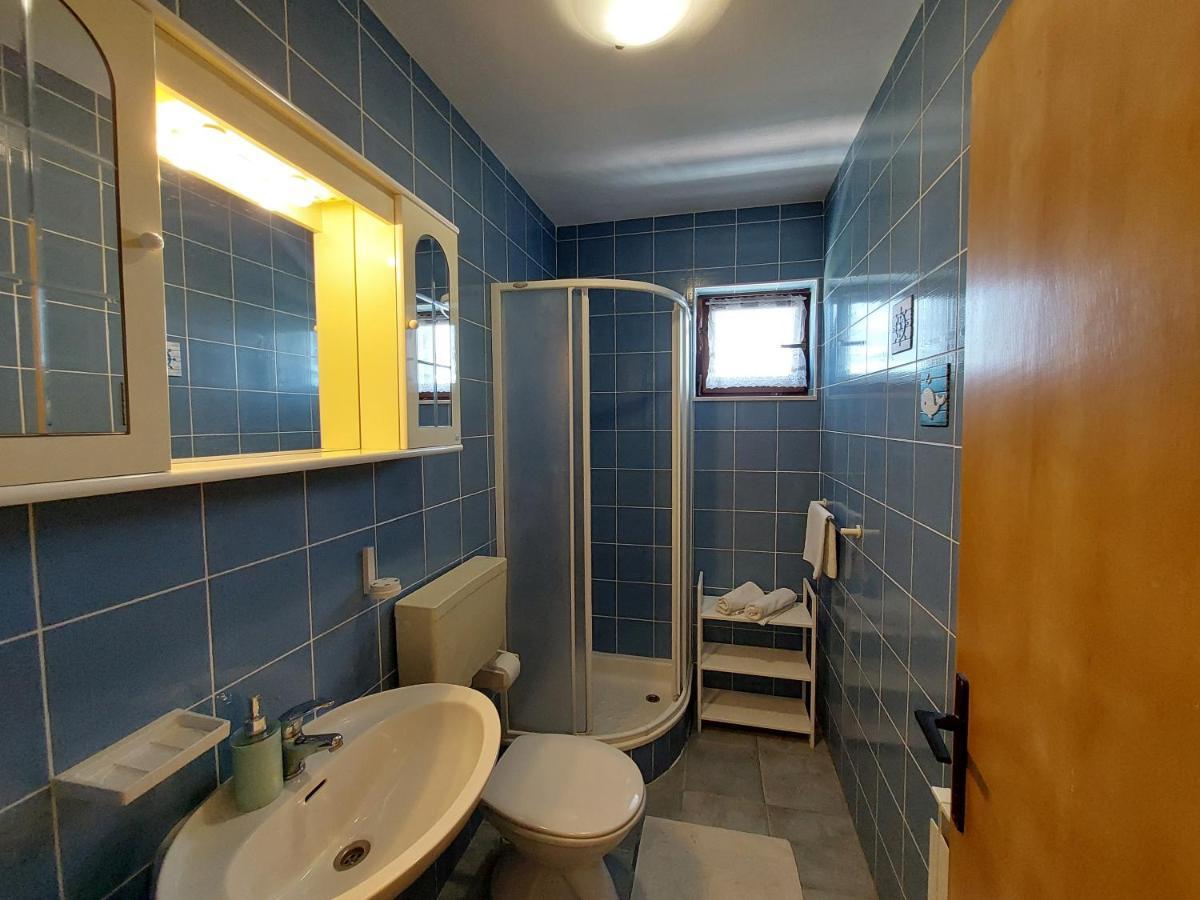 Apartmani Rahela Vodice Extérieur photo