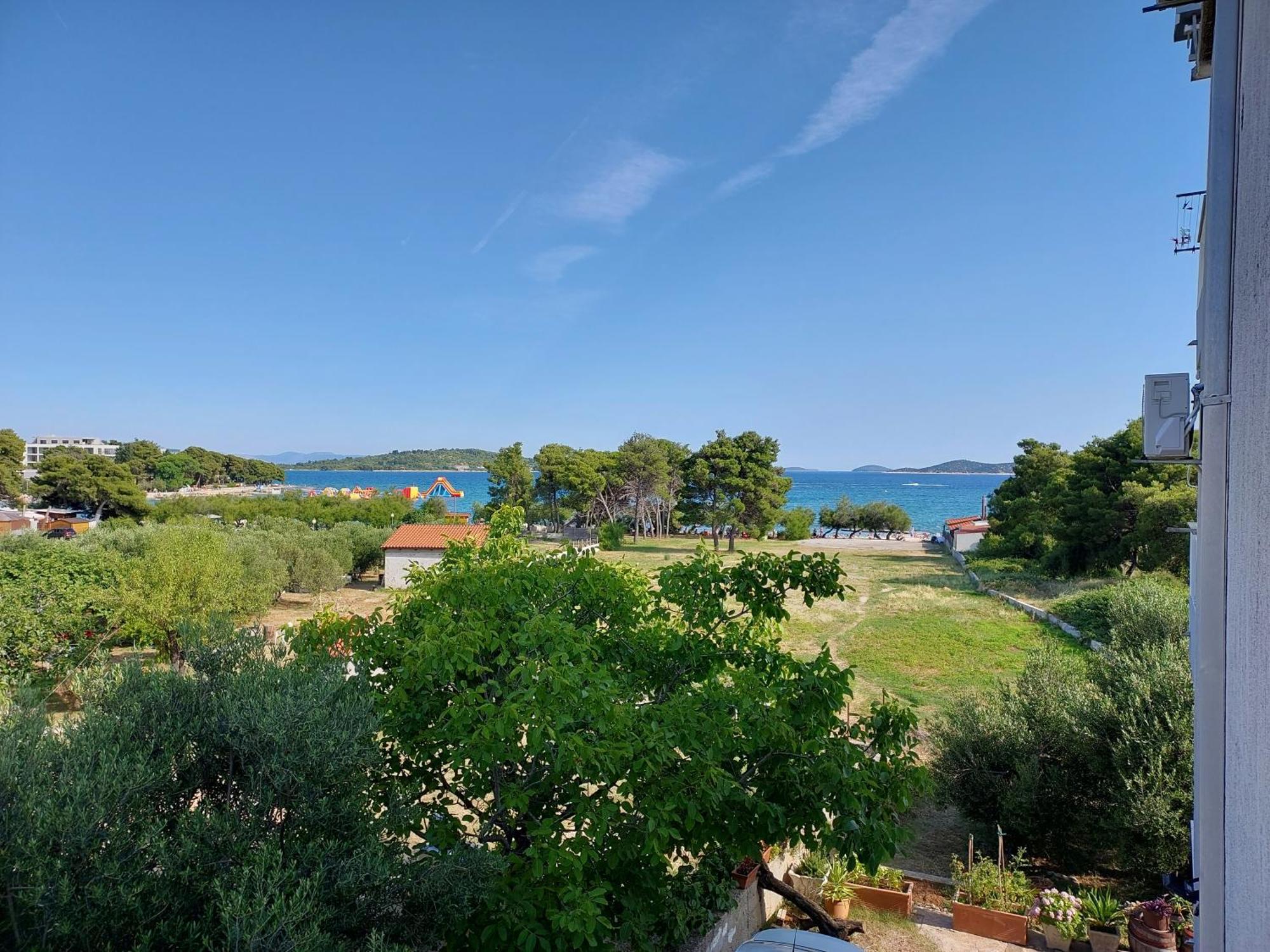 Apartmani Rahela Vodice Extérieur photo